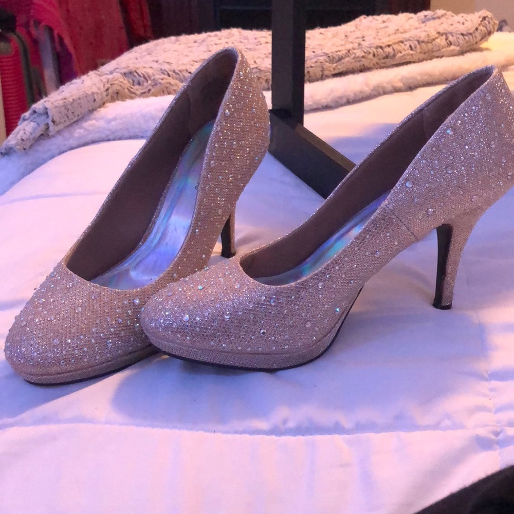 Sparkling Pumps!